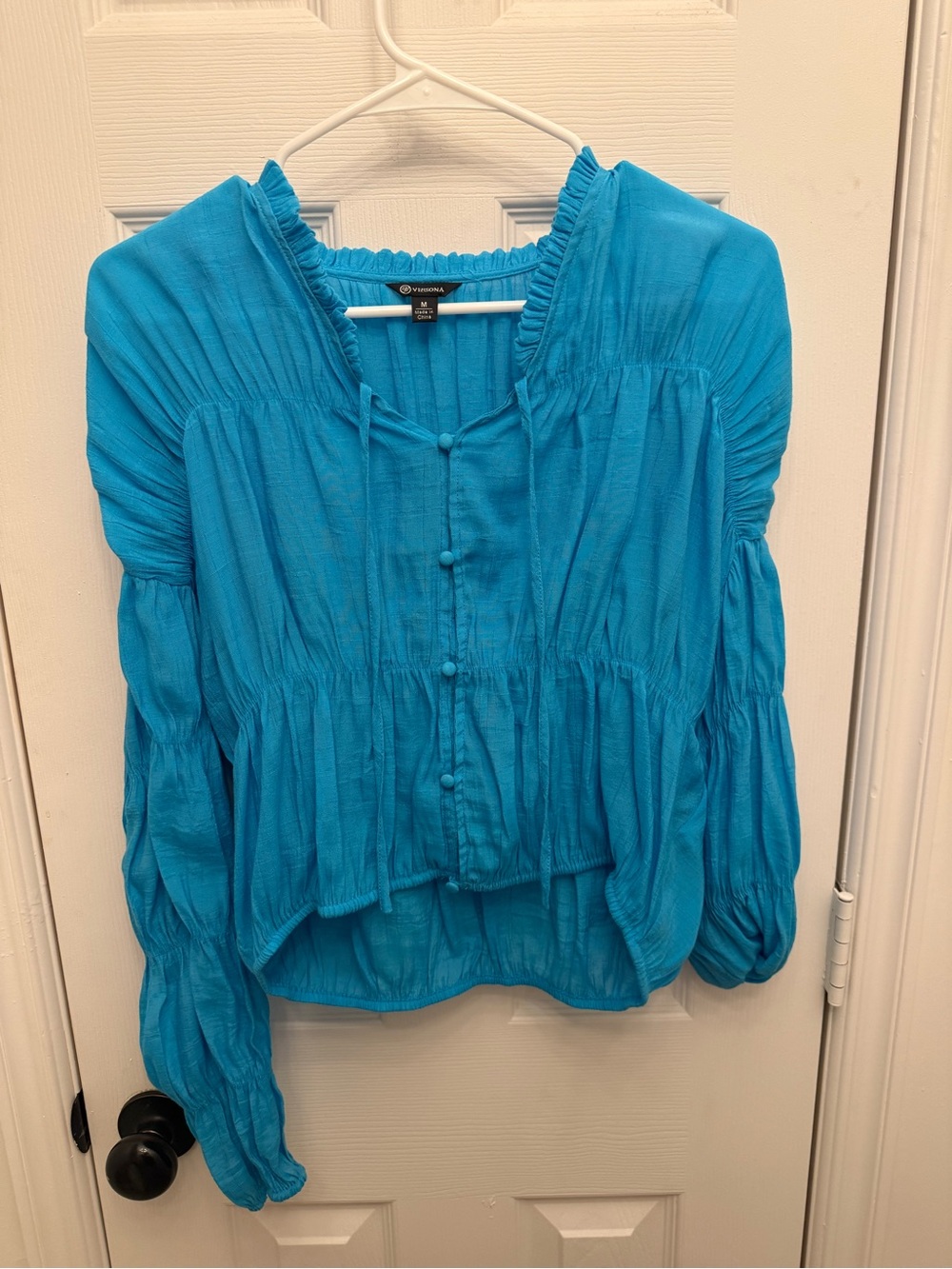Versona Turquoise Button-Front Peasant Blouse like new Medium